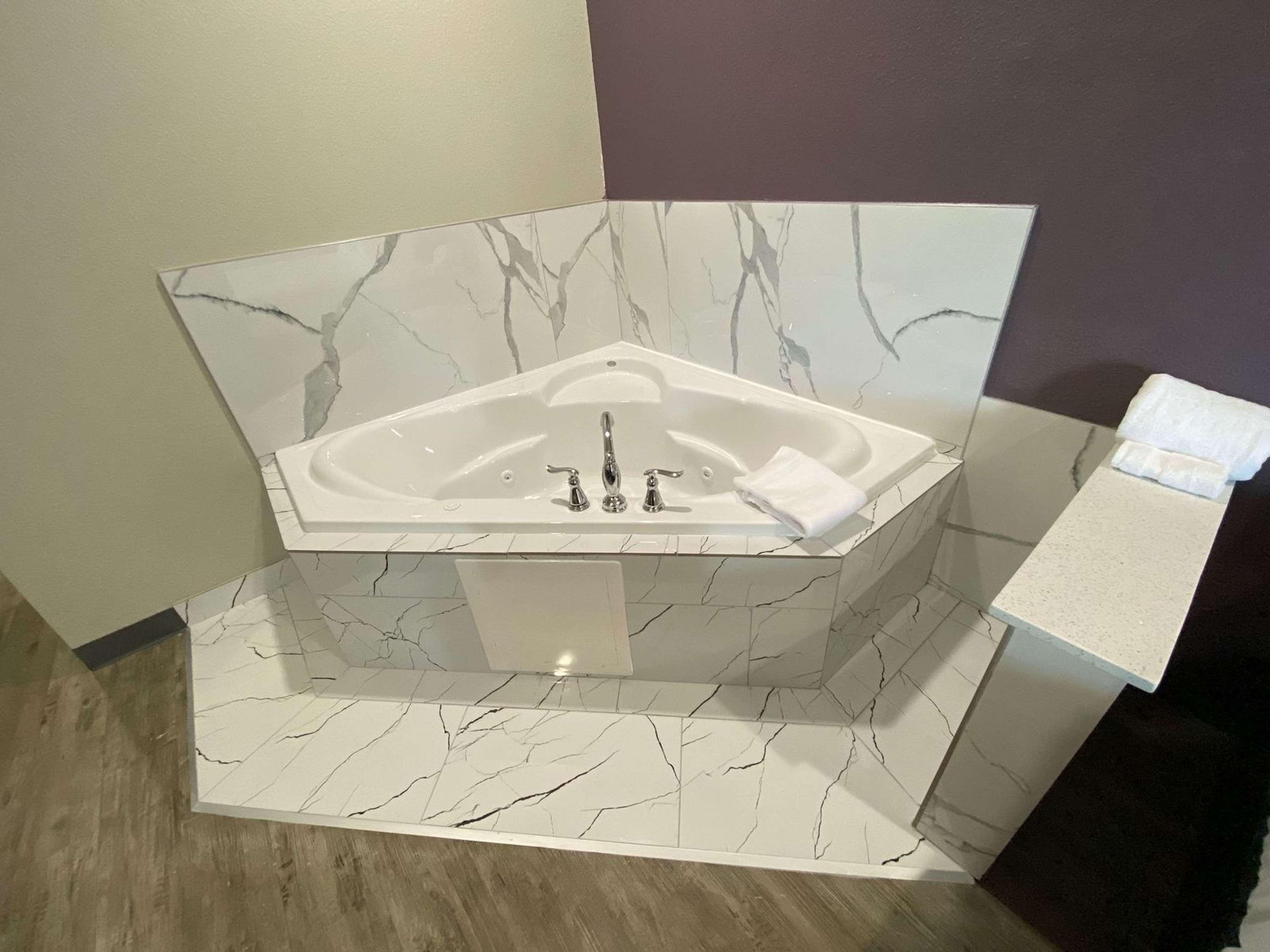 Surestay Plus Hotel By Best Western Ada Extérieur photo