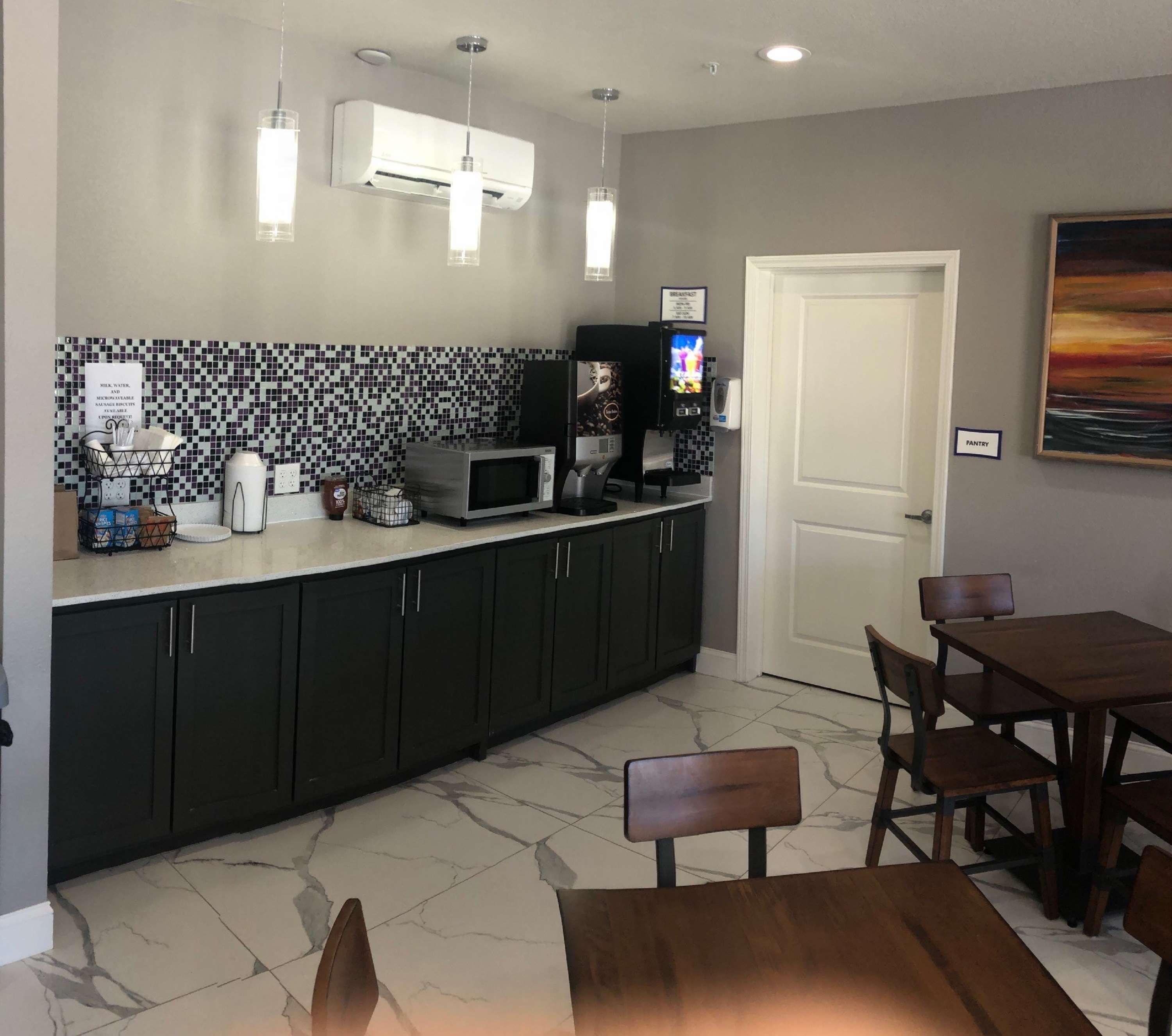 Surestay Plus Hotel By Best Western Ada Extérieur photo